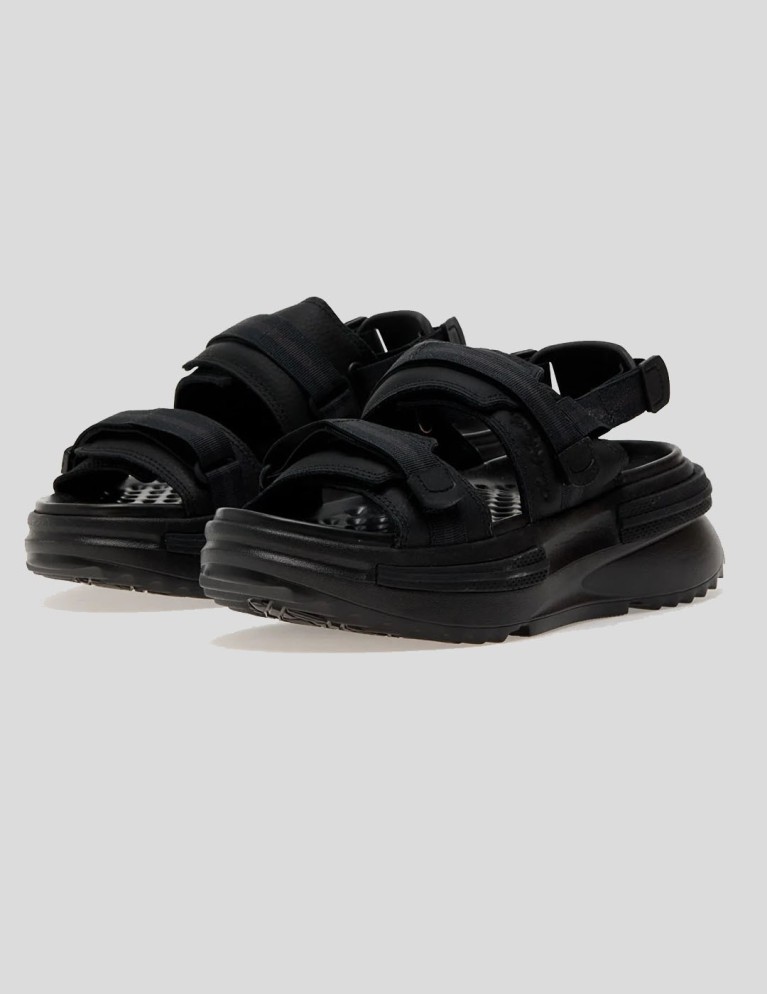 Convertimenti di Chanclas run star utilità sandalo cx nero / nero / nero